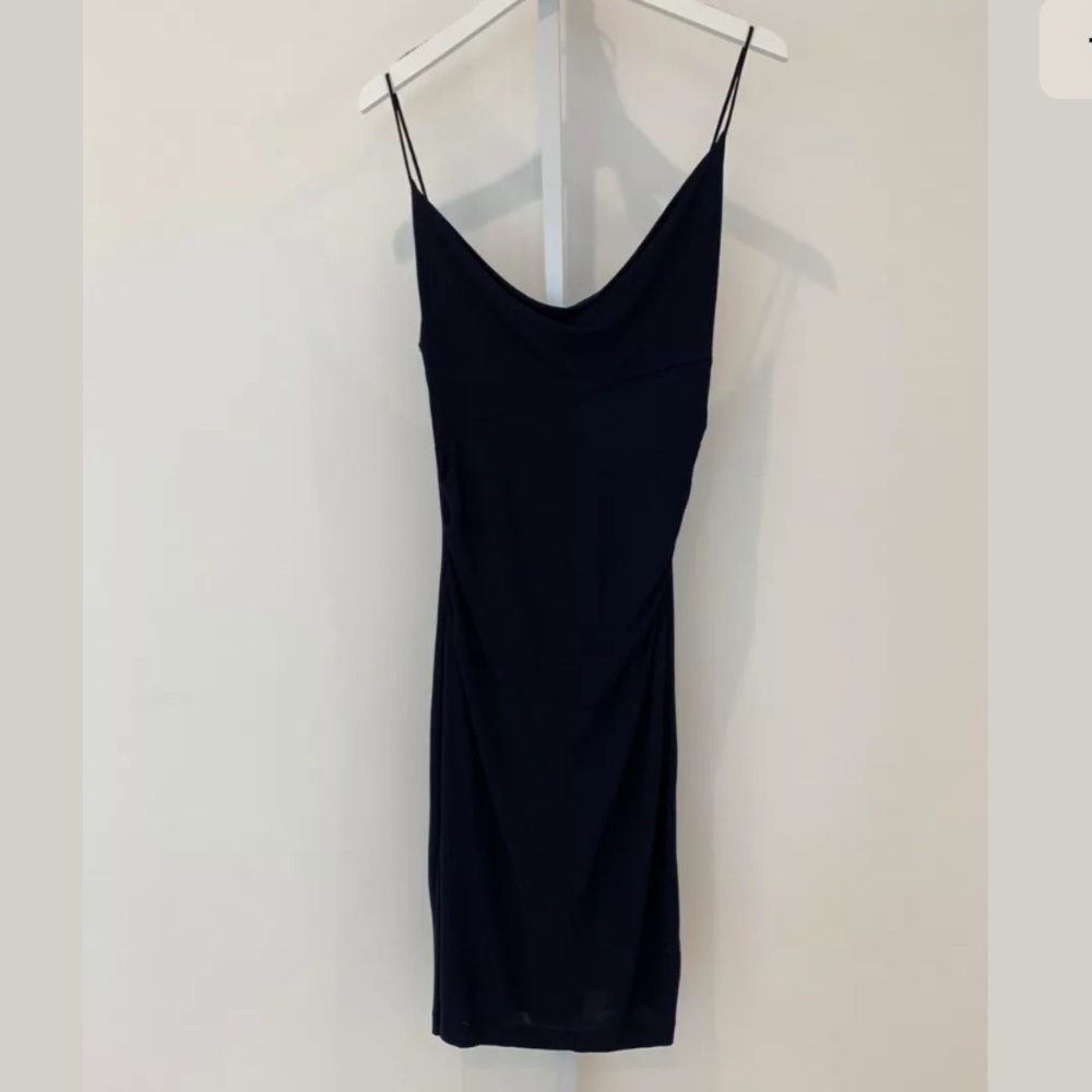 DIANE VON FURSTENBERG NAVY BLUE DRESS SIZE 6